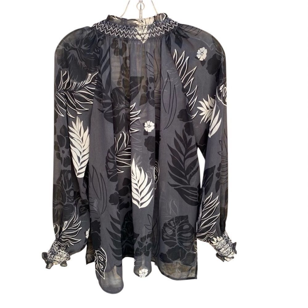 CABI #5597 Tropical Aloha Peasant Blouse. Size medium. EUC! - Picture 3 of 12